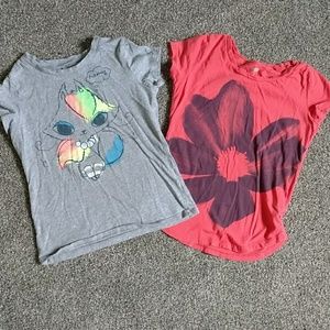 Lot of 2 T-Shirts